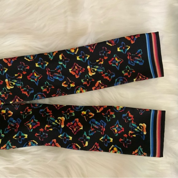 Louis Vuitton Black Rainbow Multicolor Rainbow Bandeau  🤩 *HARD TO FIND* - Picture 2 of 8